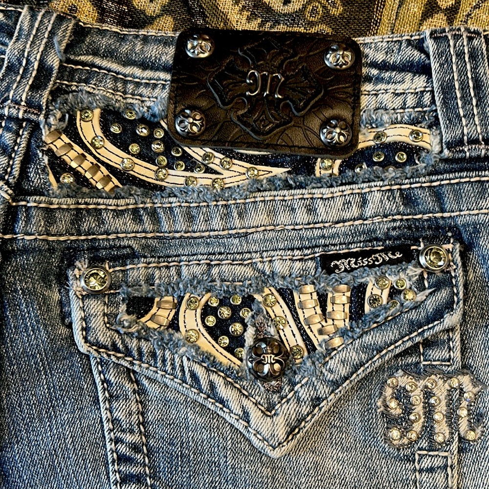 Miss Me 30 NWOT Blue Denim Jeans - Picture 5 of 16